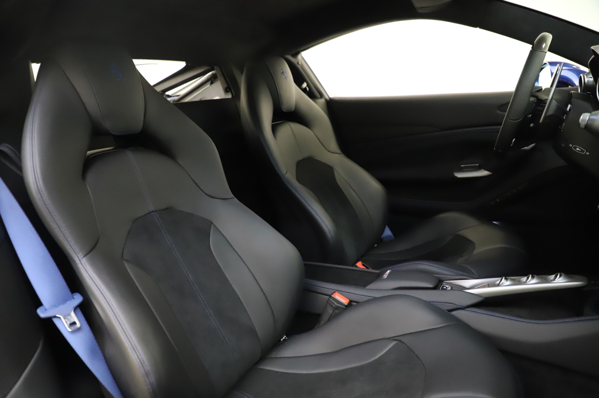 Used-2020-Ferrari-F8-Tributo