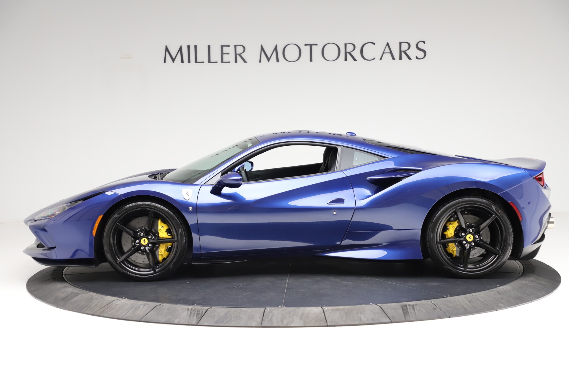 Used-2020-Ferrari-F8-Tributo