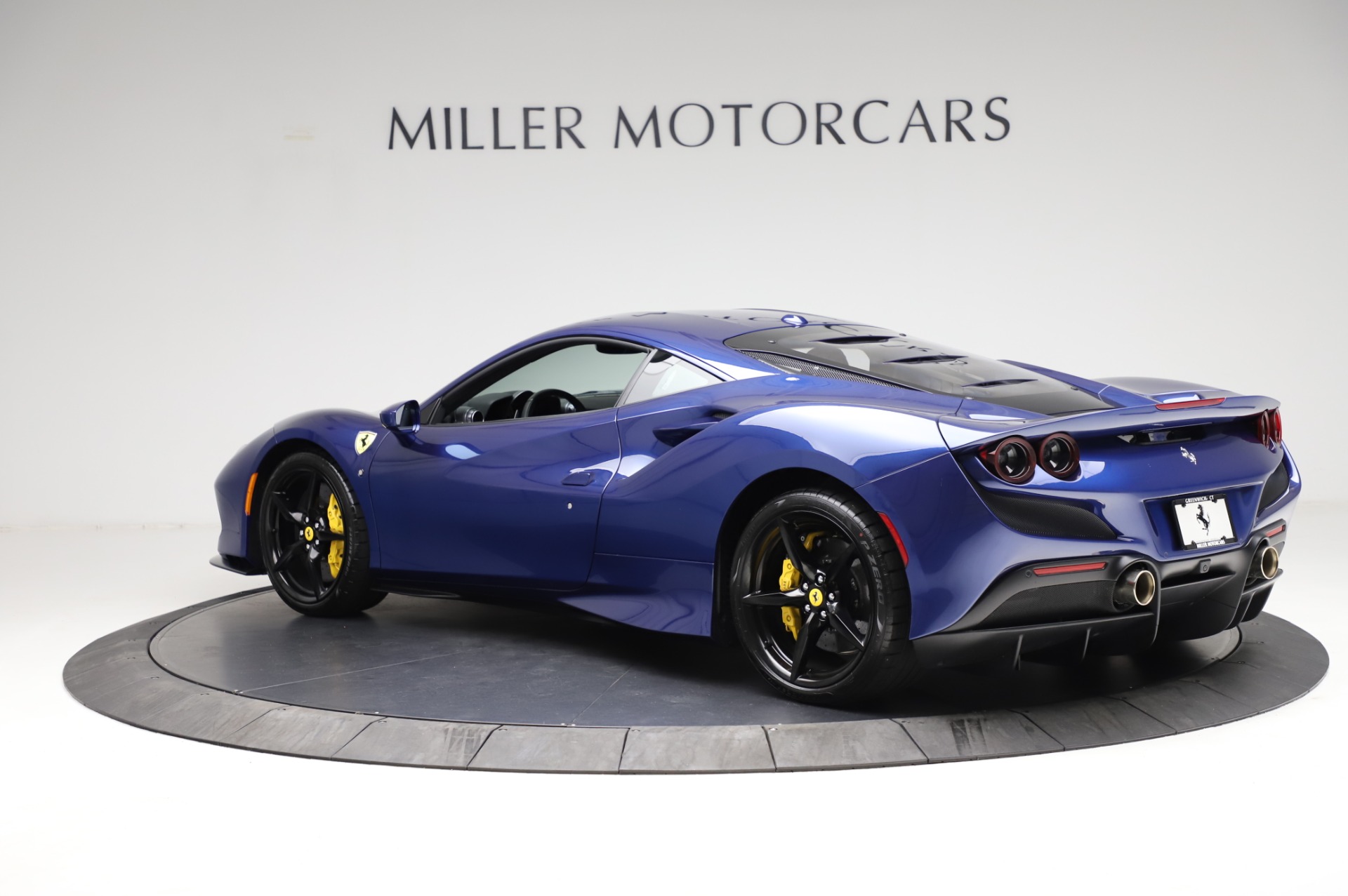 Used-2020-Ferrari-F8-Tributo