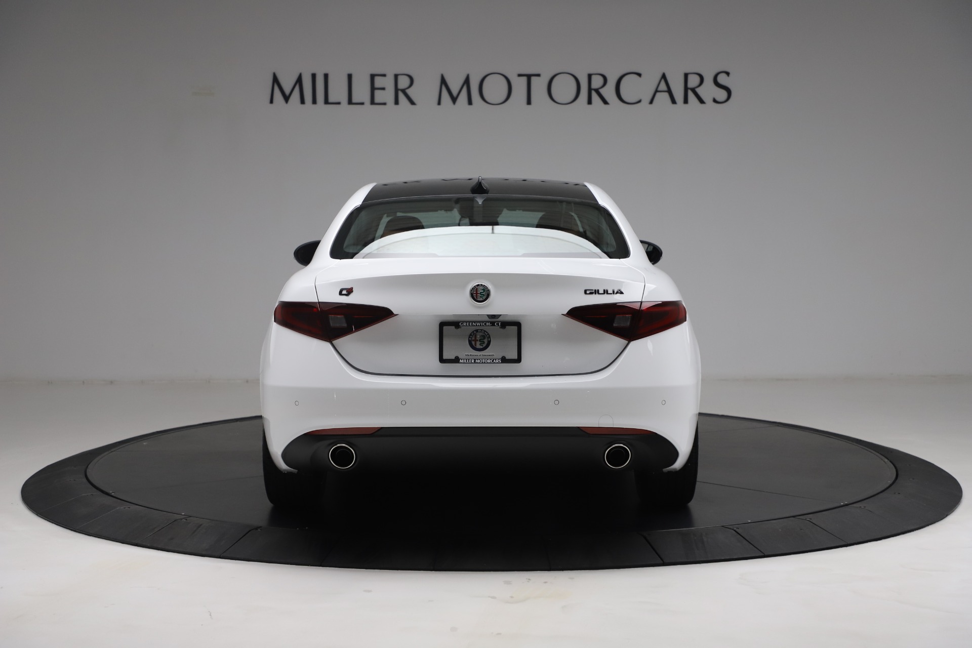 New-2021-Alfa-Romeo-Giulia-Q4