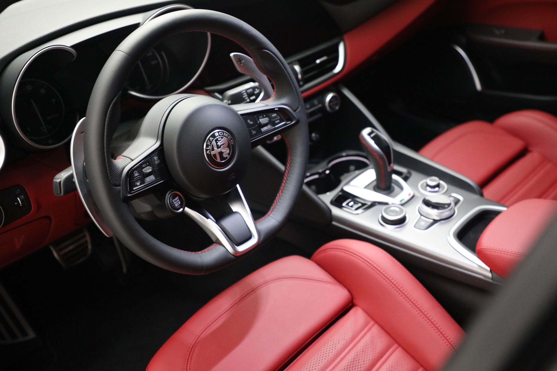 New-2021-Alfa-Romeo-Giulia-Ti-Sport-Q4