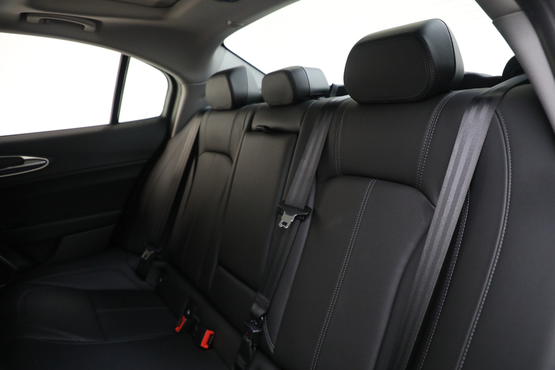 New-2021-Alfa-Romeo-Giulia-Q4