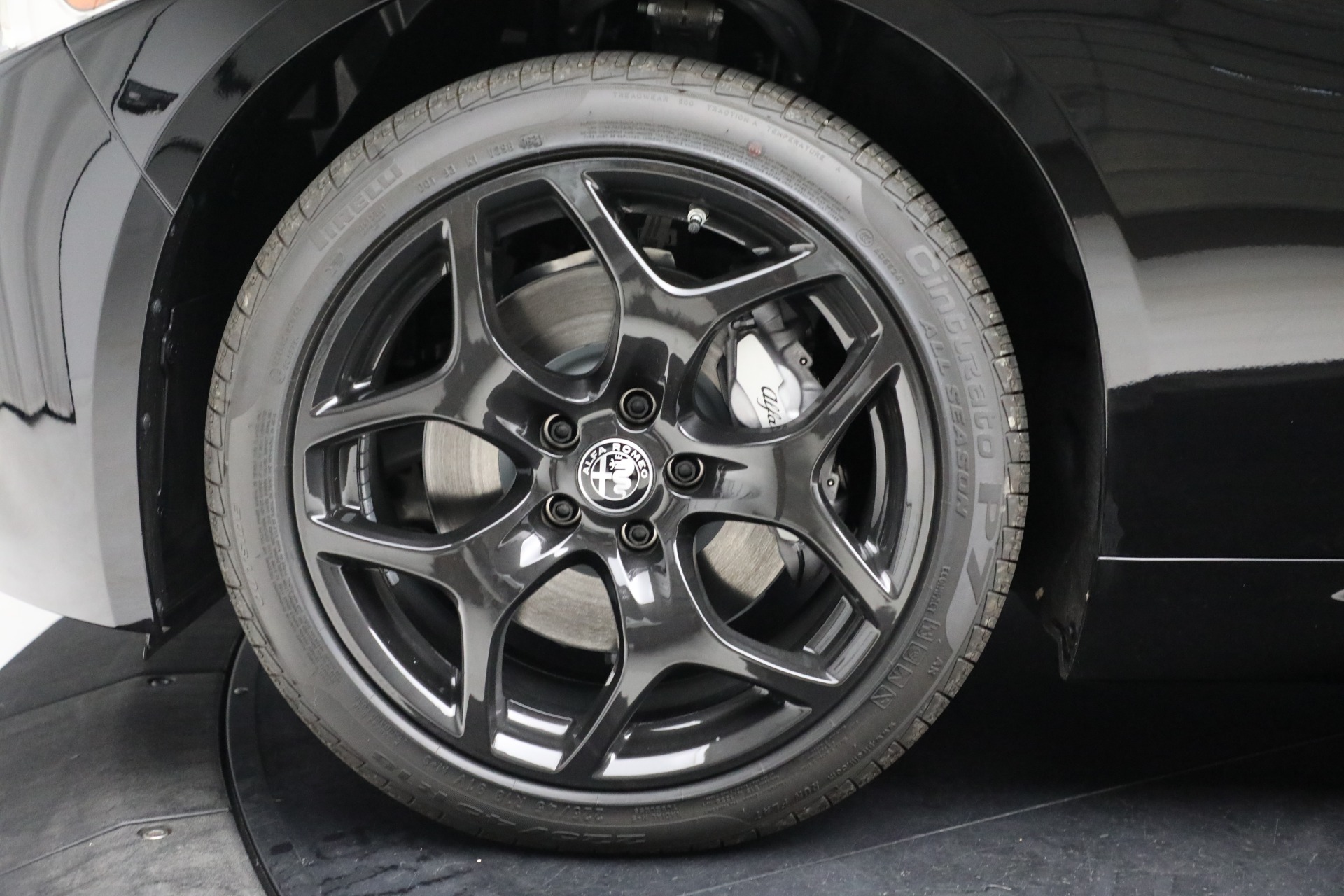 New-2021-Alfa-Romeo-Giulia-Q4