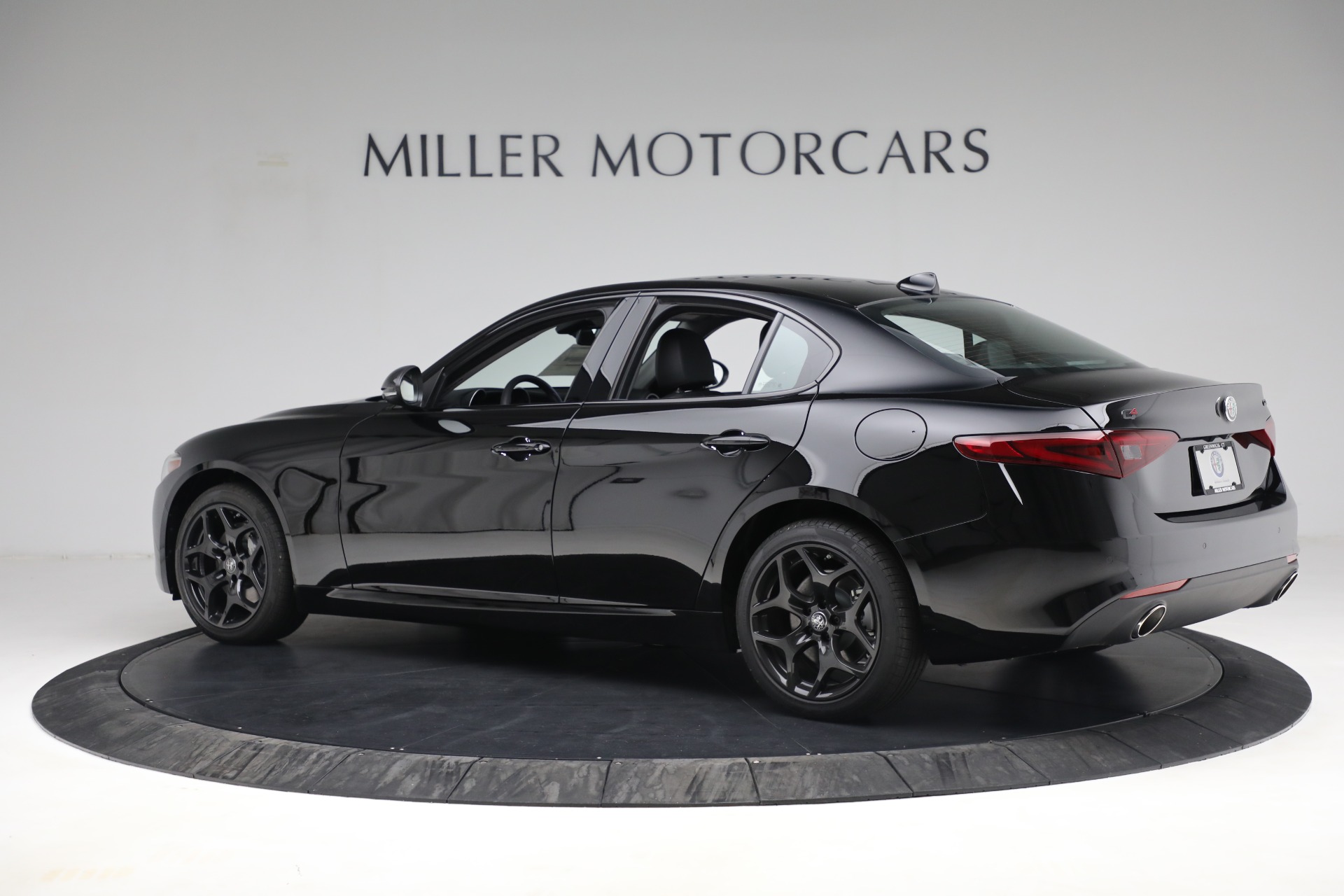 New-2021-Alfa-Romeo-Giulia-Q4