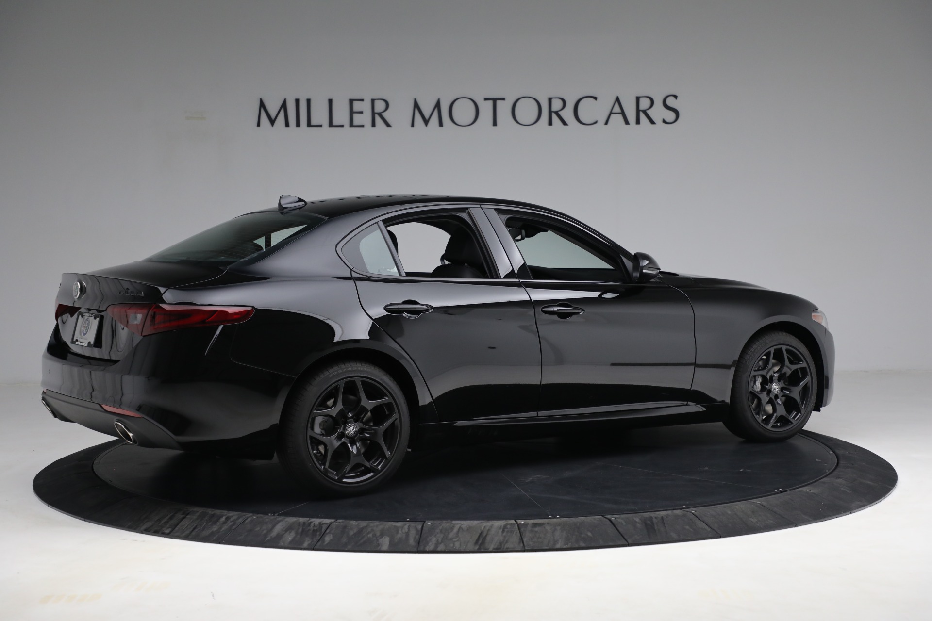 New-2021-Alfa-Romeo-Giulia-Q4