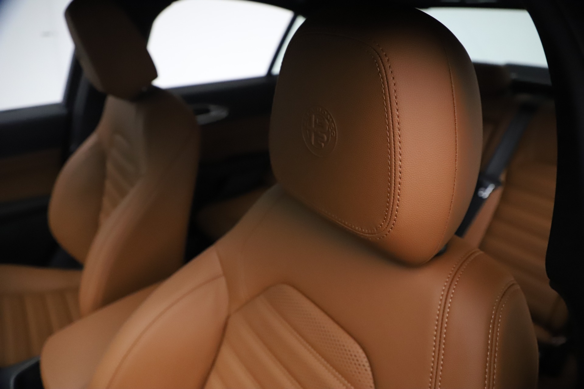 New-2021-Alfa-Romeo-Giulia-Ti-Sport-Q4