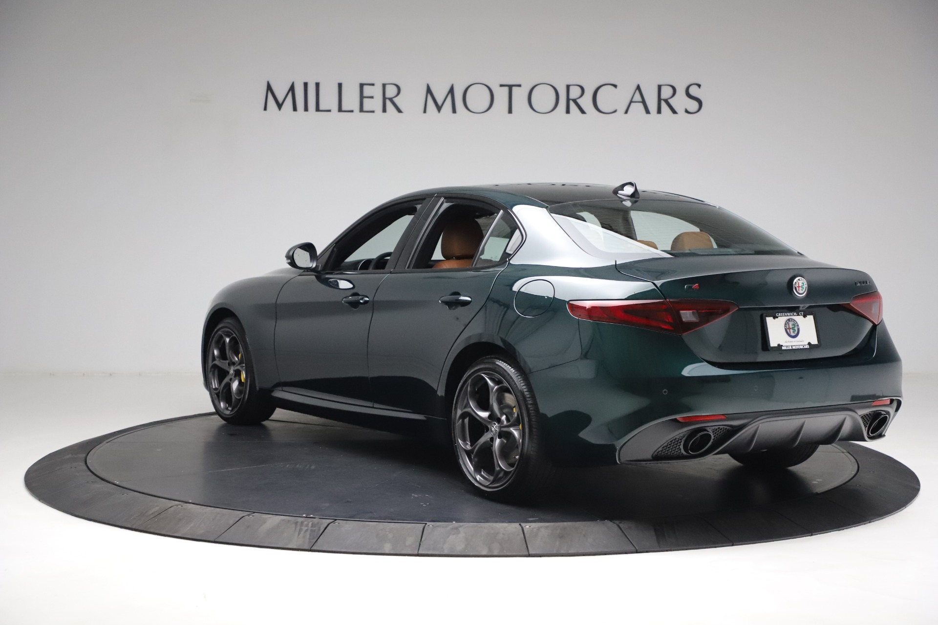 New-2021-Alfa-Romeo-Giulia-Ti-Sport-Q4