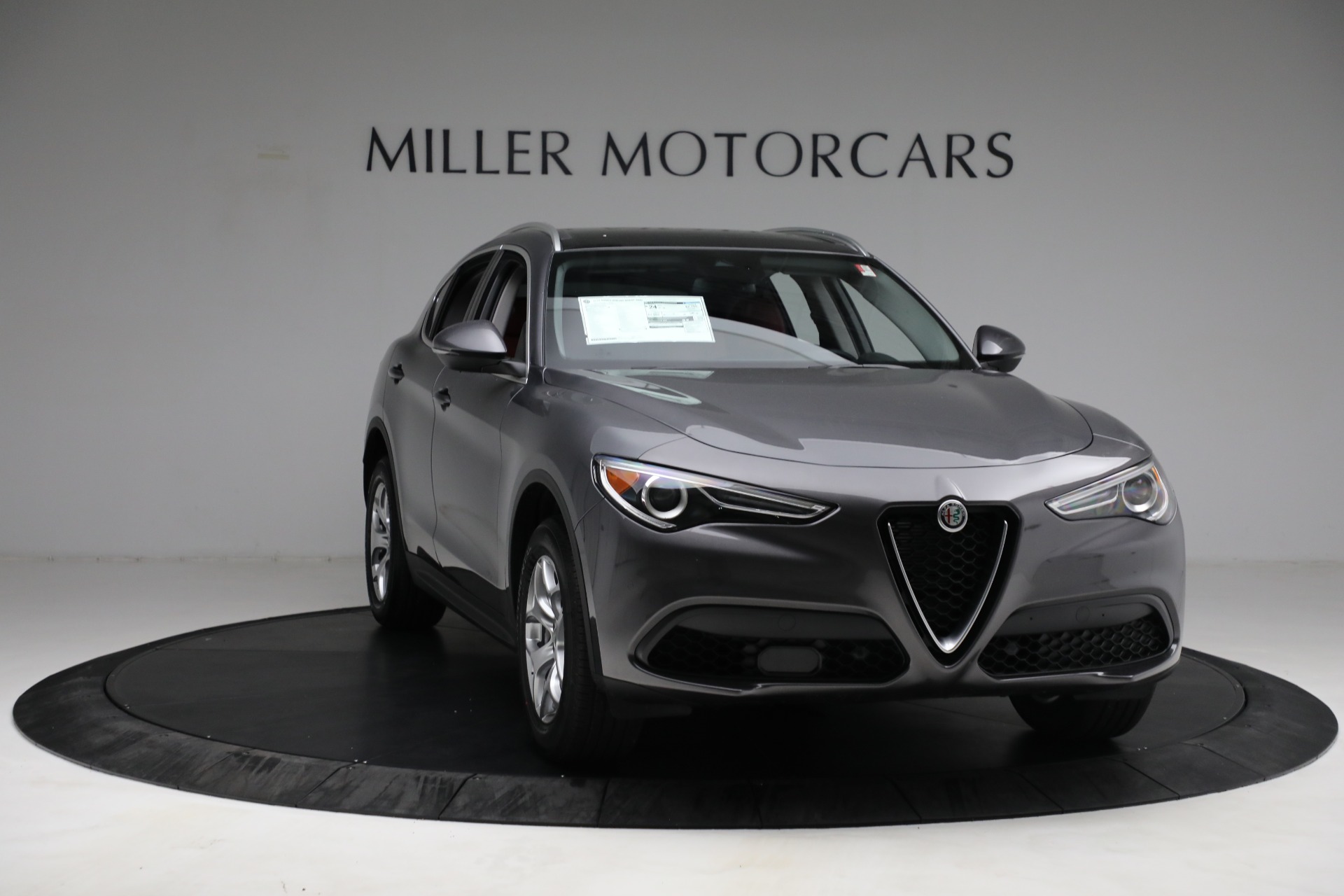 New-2021-Alfa-Romeo-Stelvio-Q4