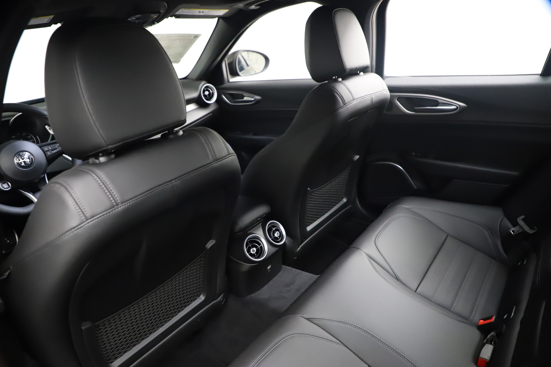 New-2021-Alfa-Romeo-Giulia-Ti-Sport-Q4