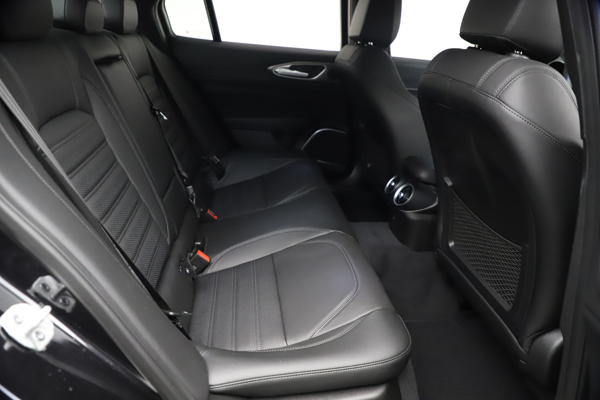 New-2021-Alfa-Romeo-Giulia-Ti-Sport-Q4