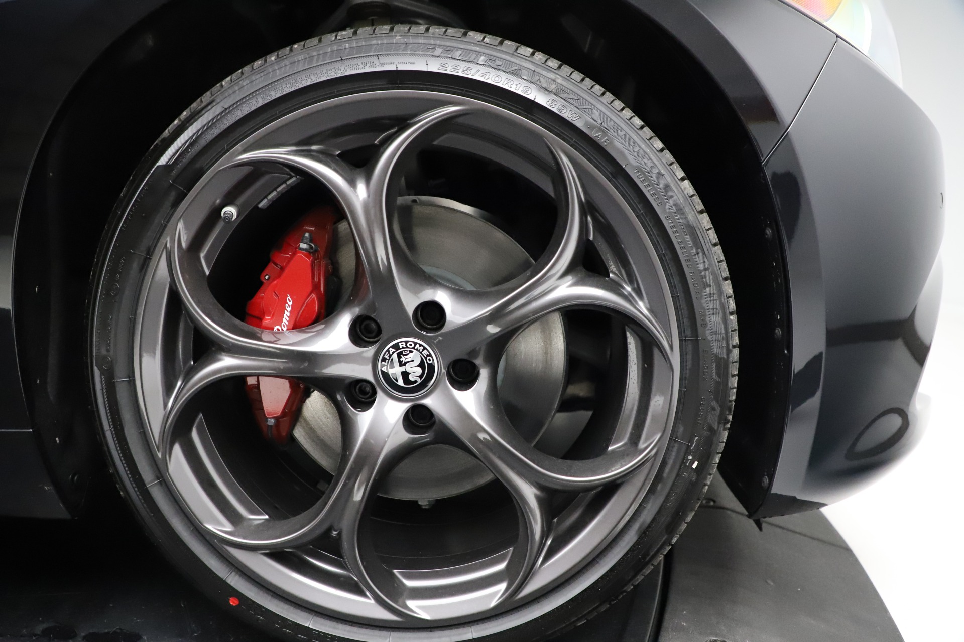 New-2021-Alfa-Romeo-Giulia-Ti-Sport-Q4