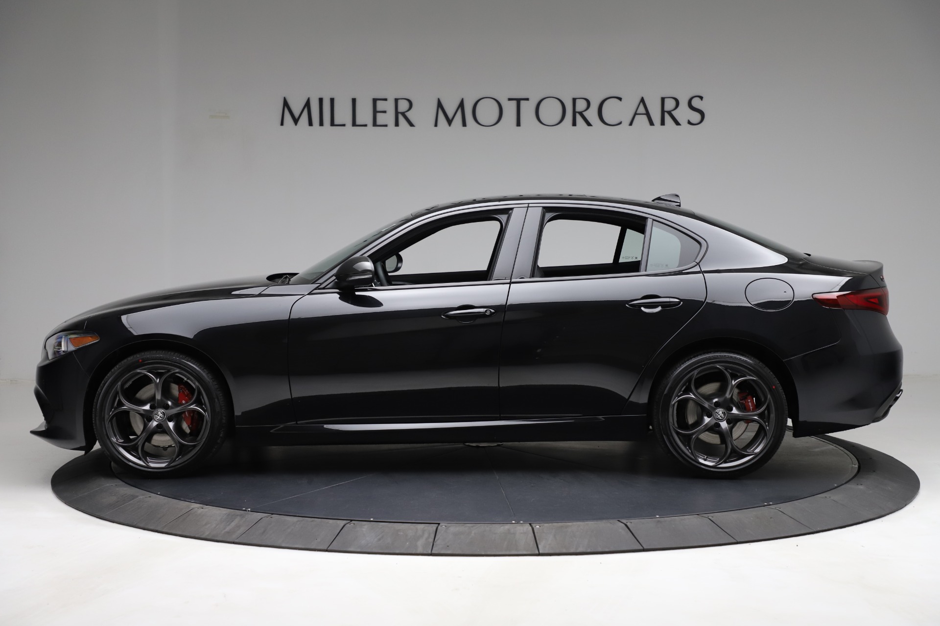 New-2021-Alfa-Romeo-Giulia-Ti-Sport-Q4