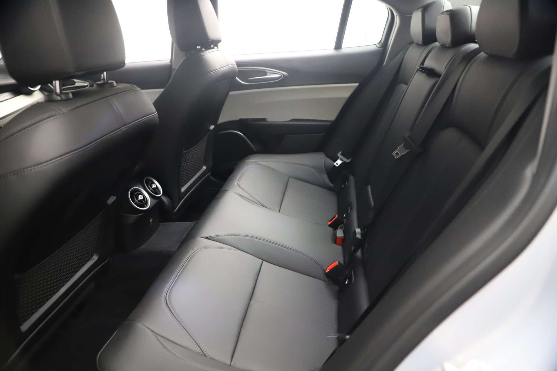 New-2021-Alfa-Romeo-Giulia-Q4