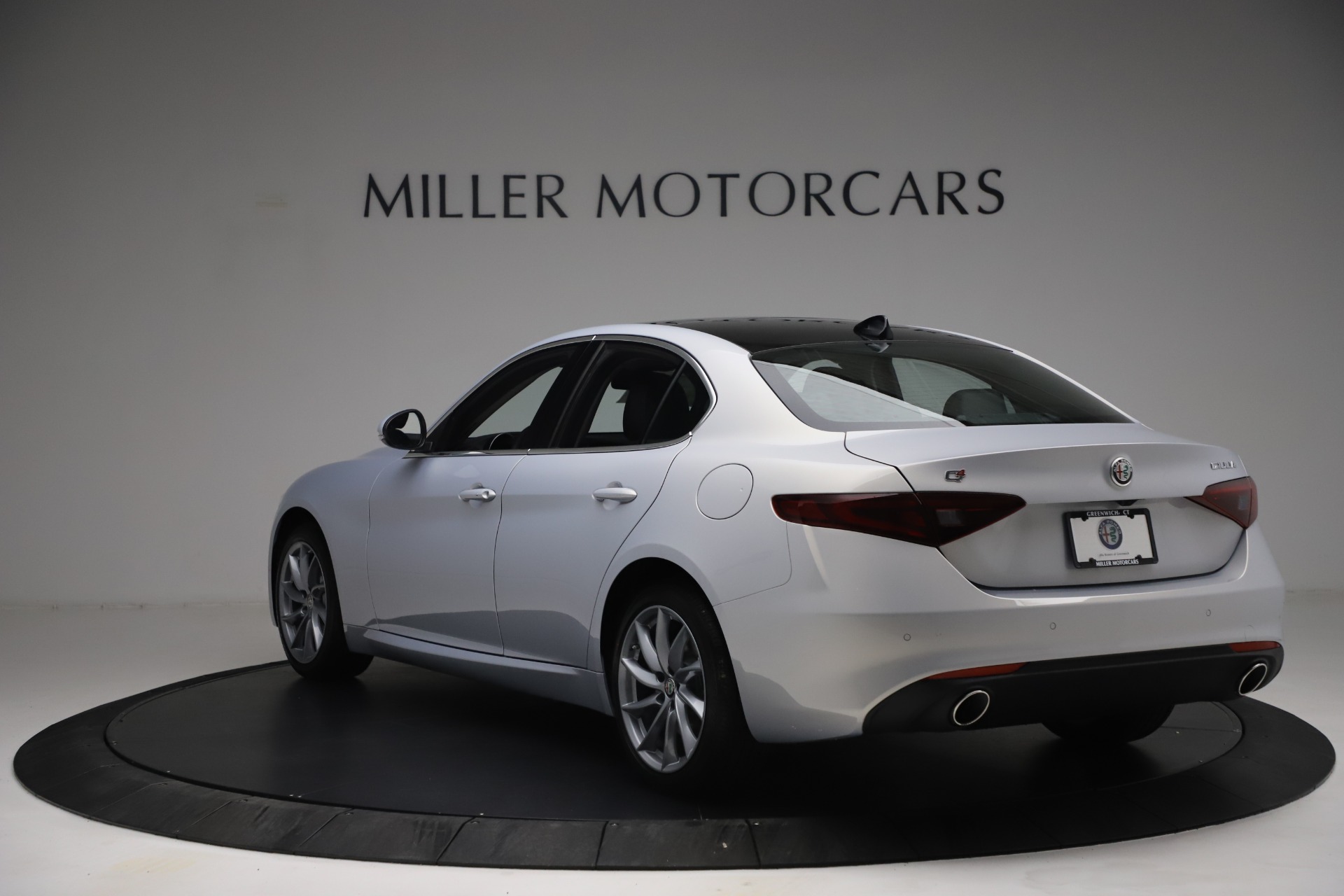 New-2021-Alfa-Romeo-Giulia-Q4