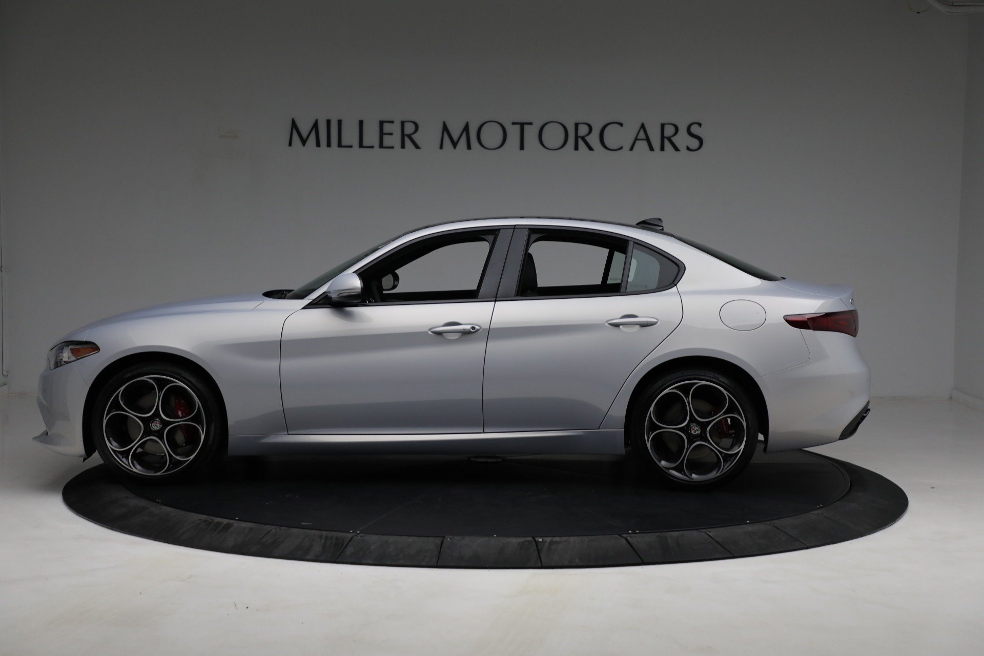 New-2021-Alfa-Romeo-Giulia-Ti-Sport-Q4