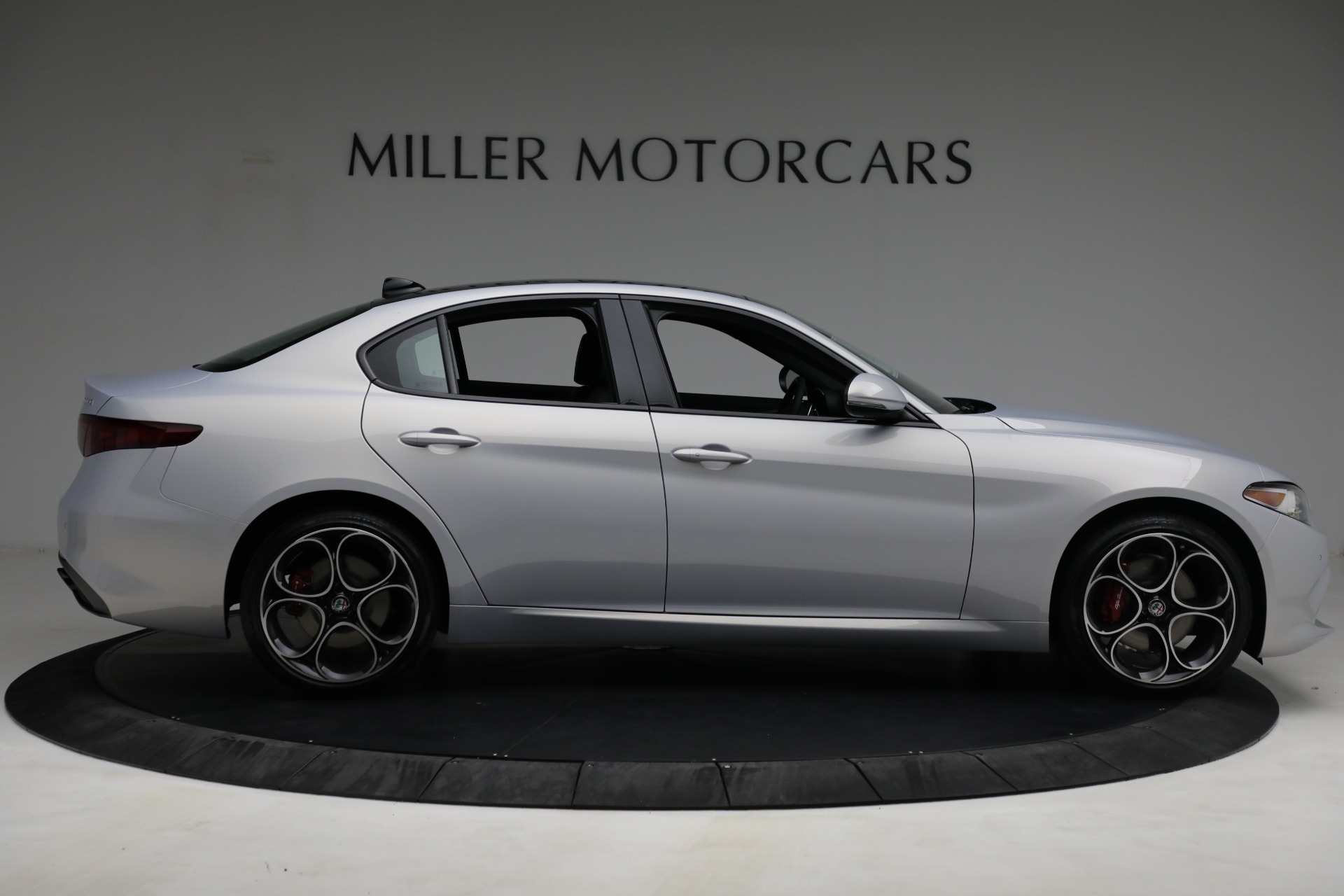 New-2021-Alfa-Romeo-Giulia-Ti-Sport-Q4