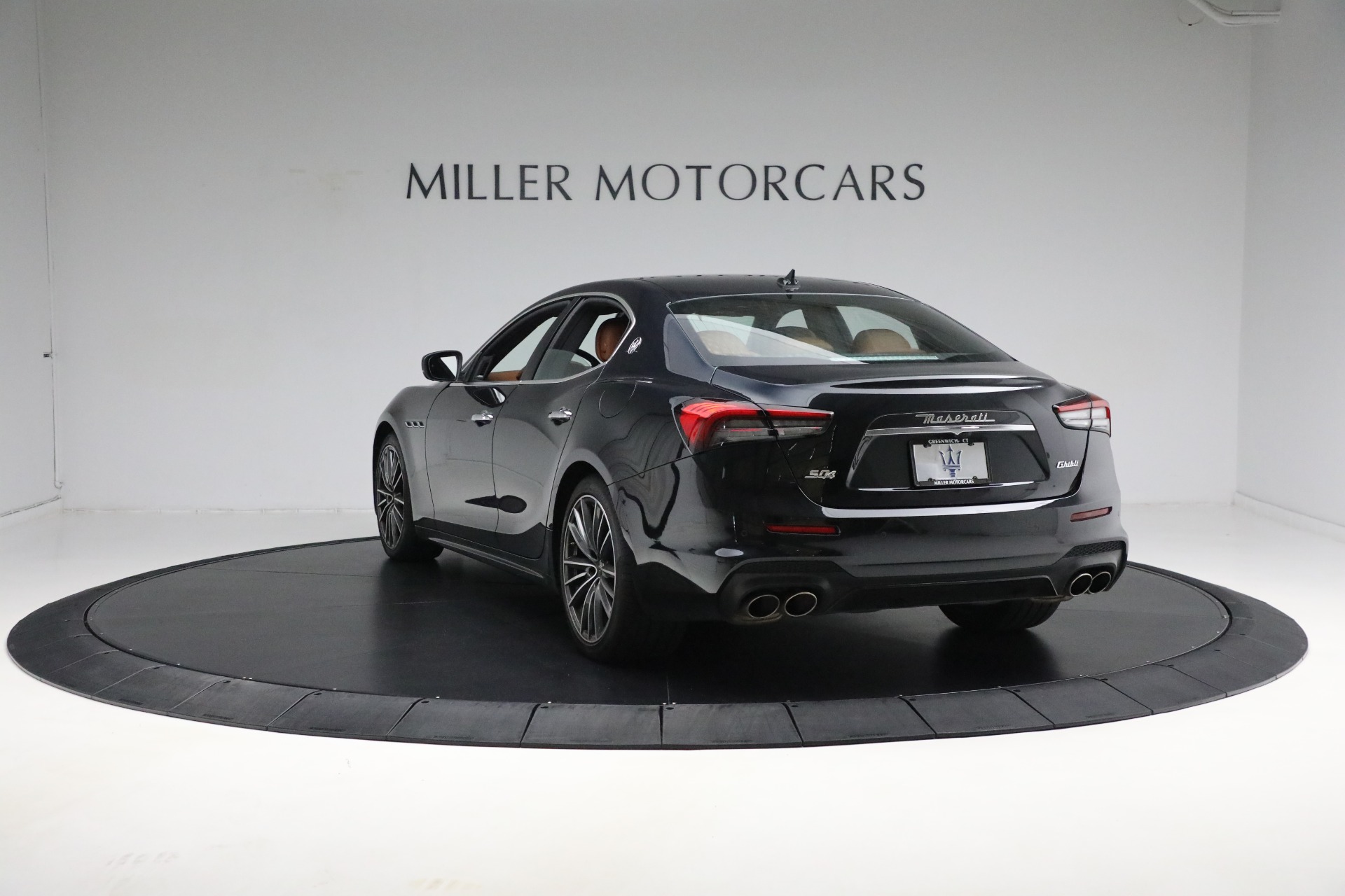 Used-2021-Maserati-Ghibli-S-Q4
