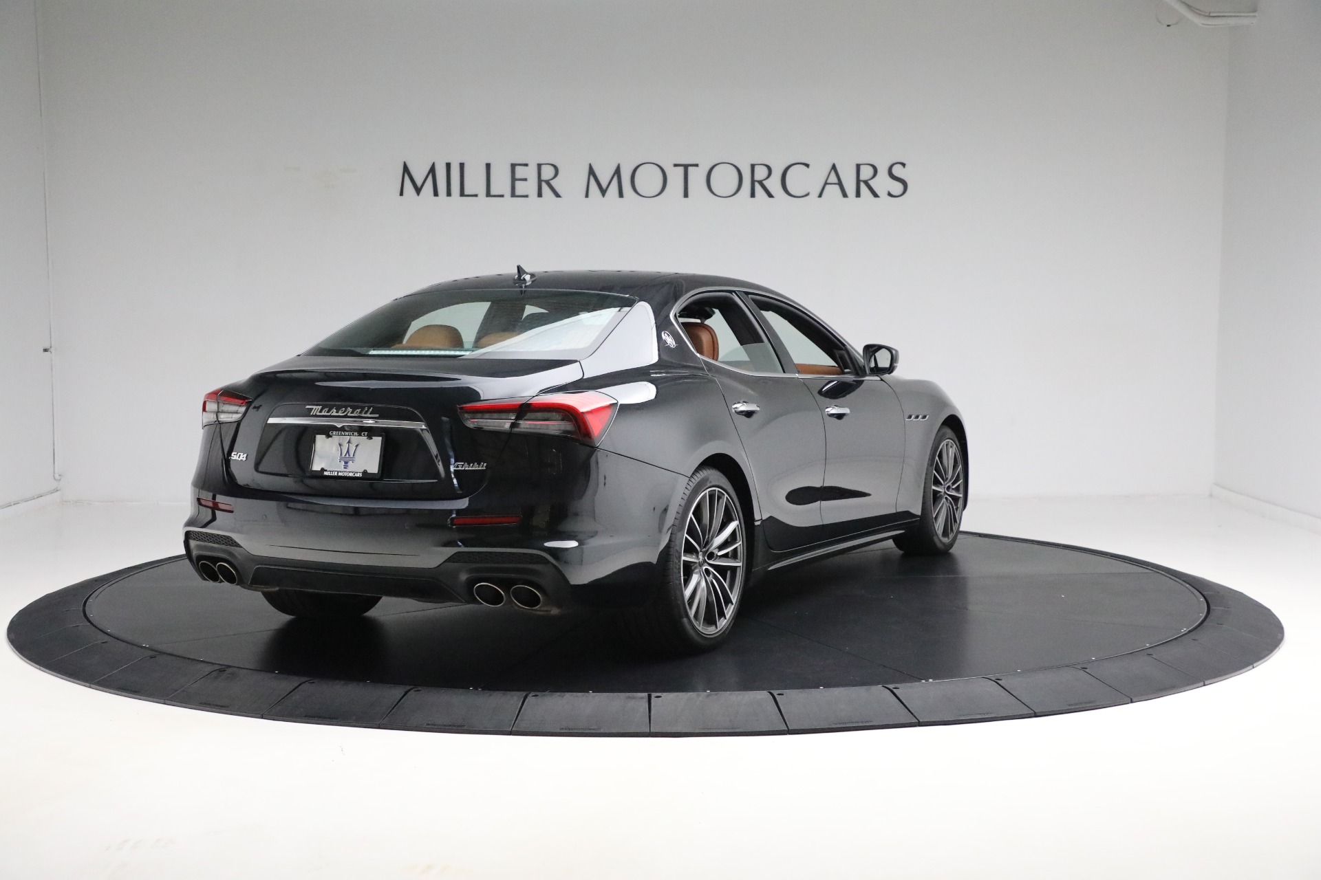 Used-2021-Maserati-Ghibli-S-Q4