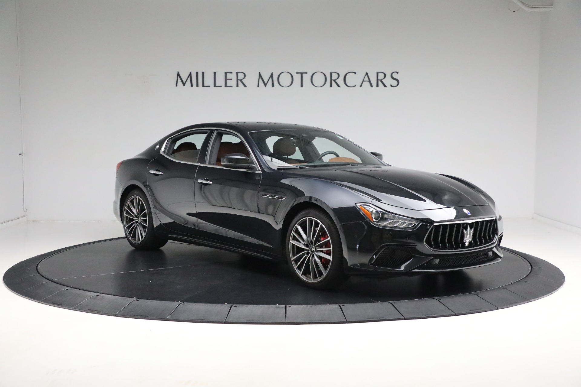 Used-2021-Maserati-Ghibli-S-Q4