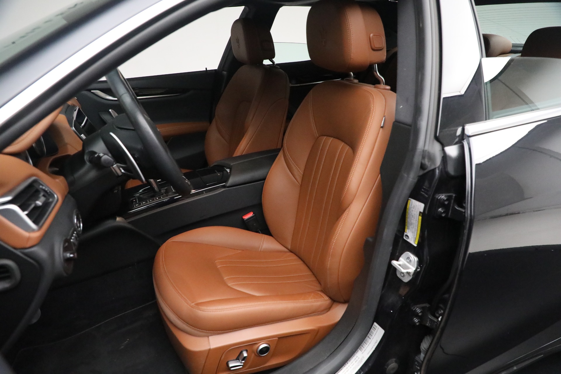 Used-2021-Maserati-Ghibli-S-Q4