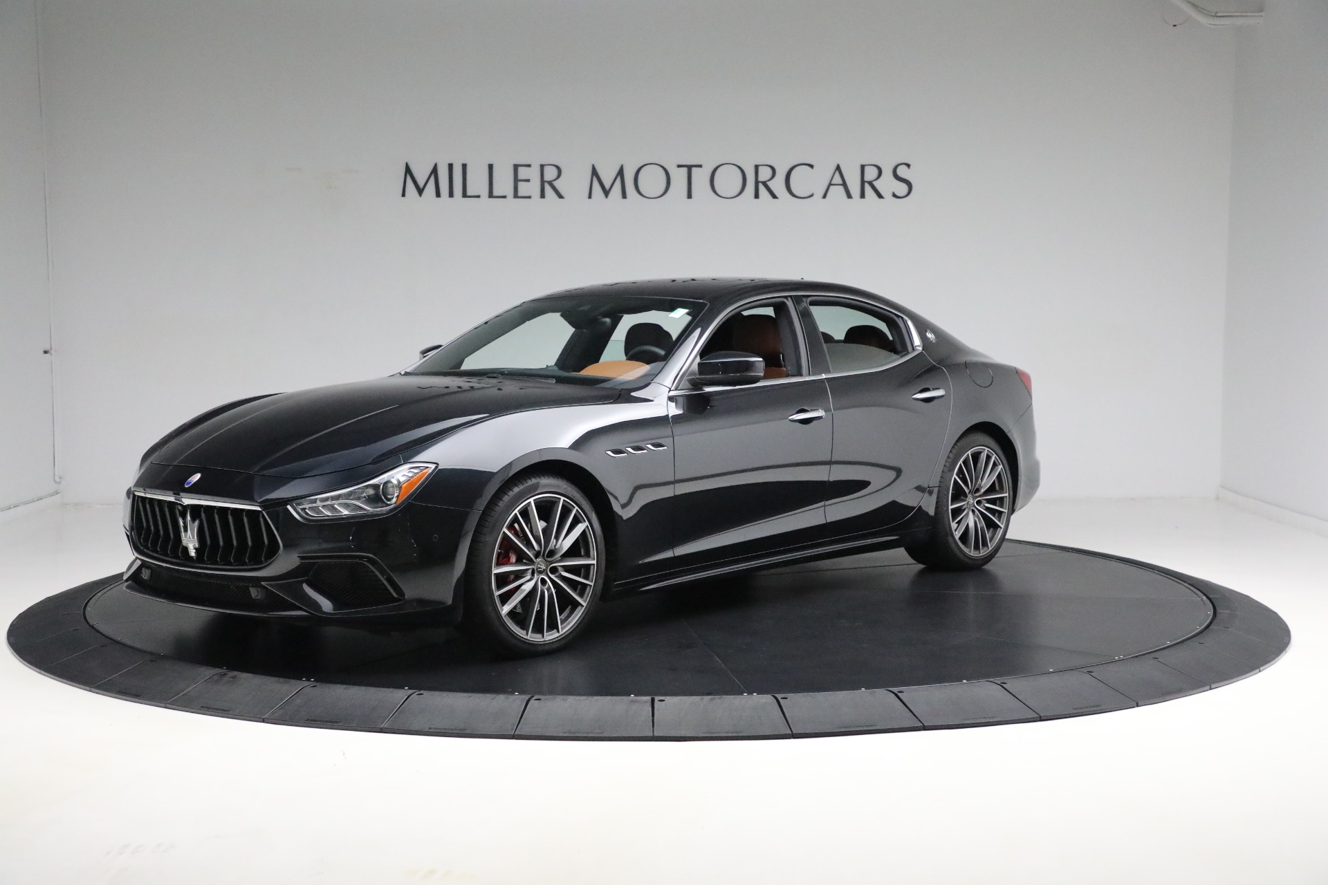 Used-2021-Maserati-Ghibli-S-Q4