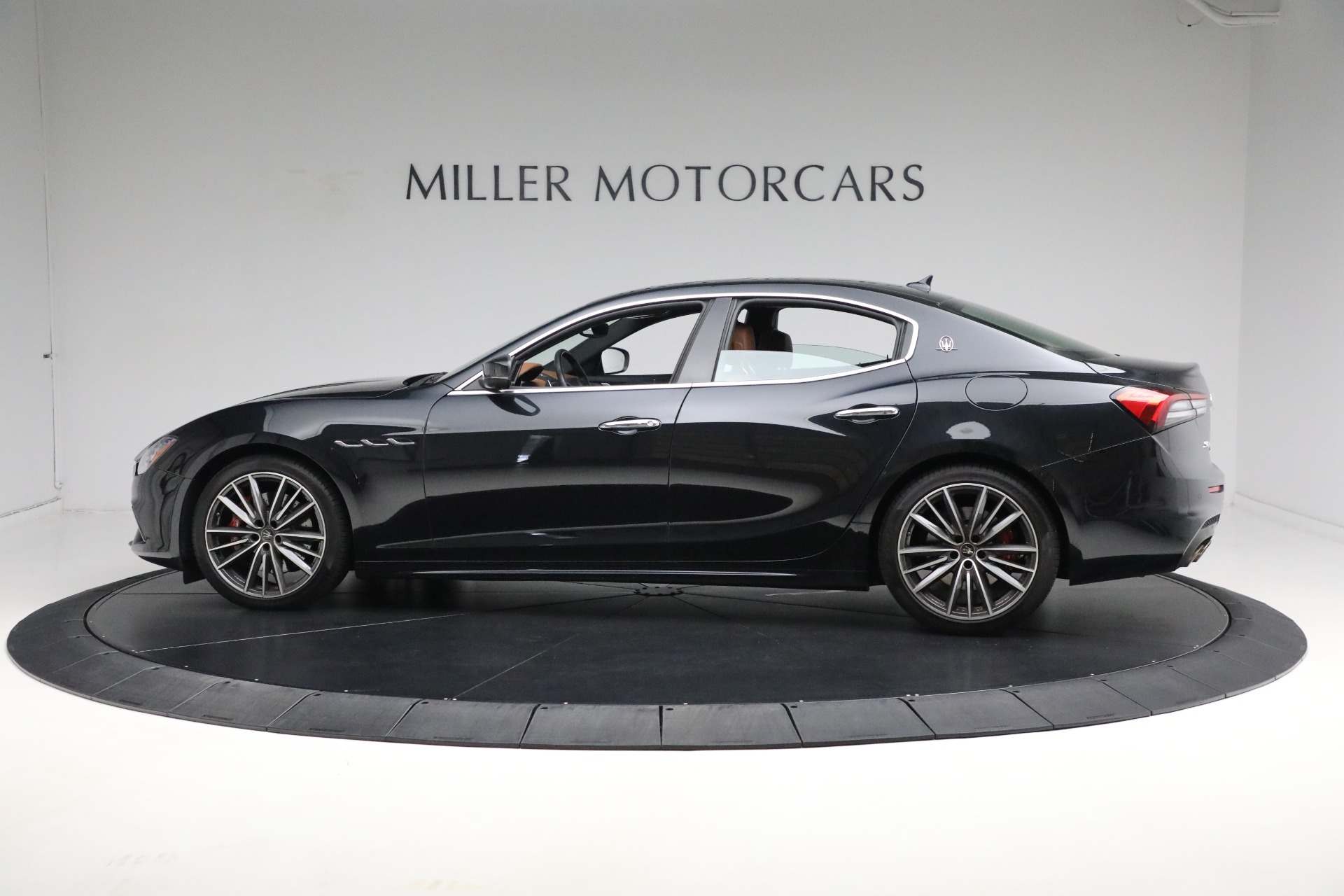 Used-2021-Maserati-Ghibli-S-Q4