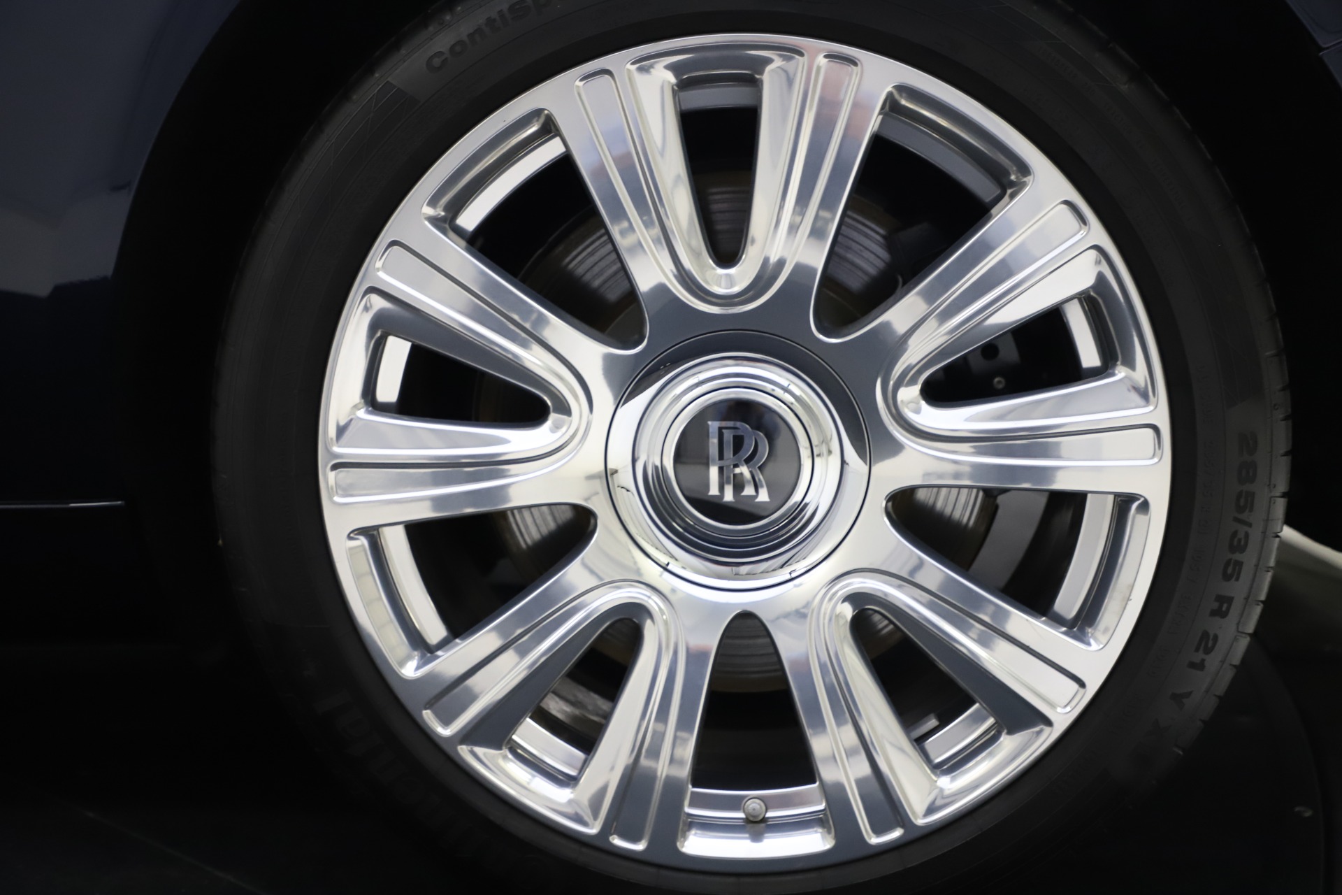 Used-2016-Rolls-Royce-Dawn