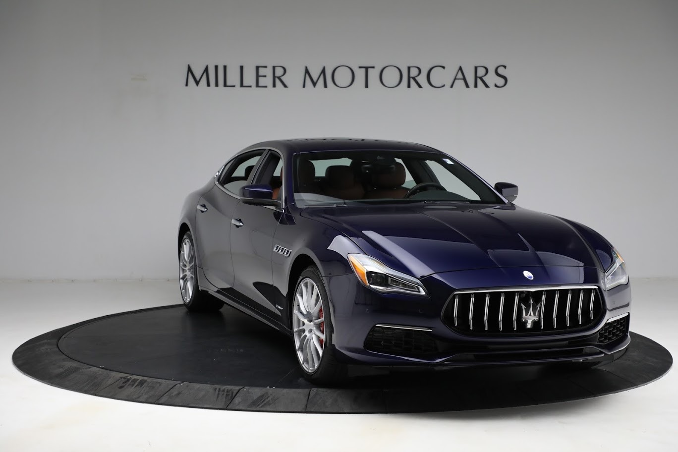 New-2021-Maserati-Quattroporte-S-Q4-GranLusso