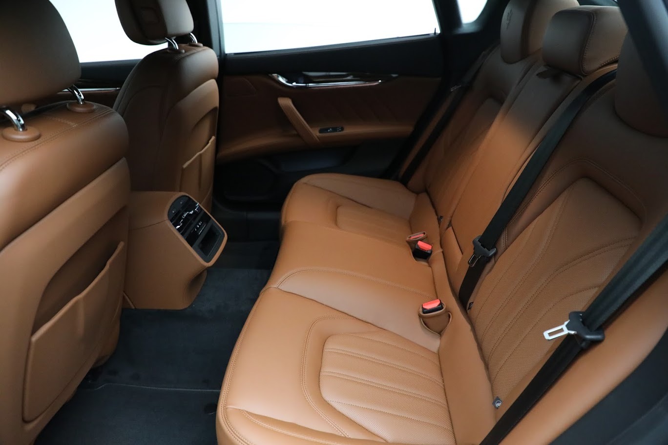 New-2021-Maserati-Quattroporte-S-Q4-GranLusso