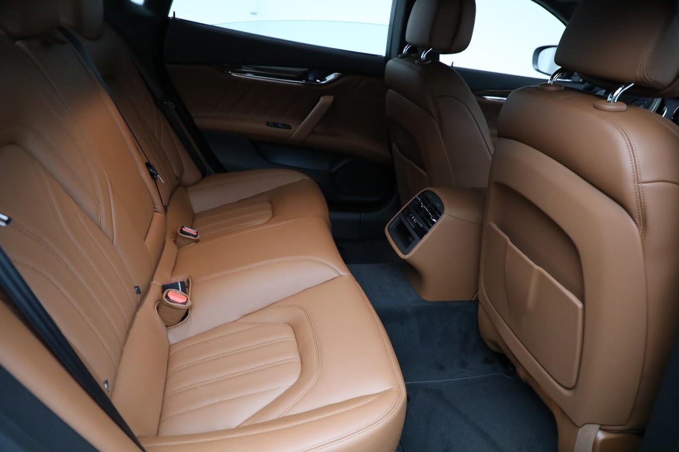 New-2021-Maserati-Quattroporte-S-Q4-GranLusso