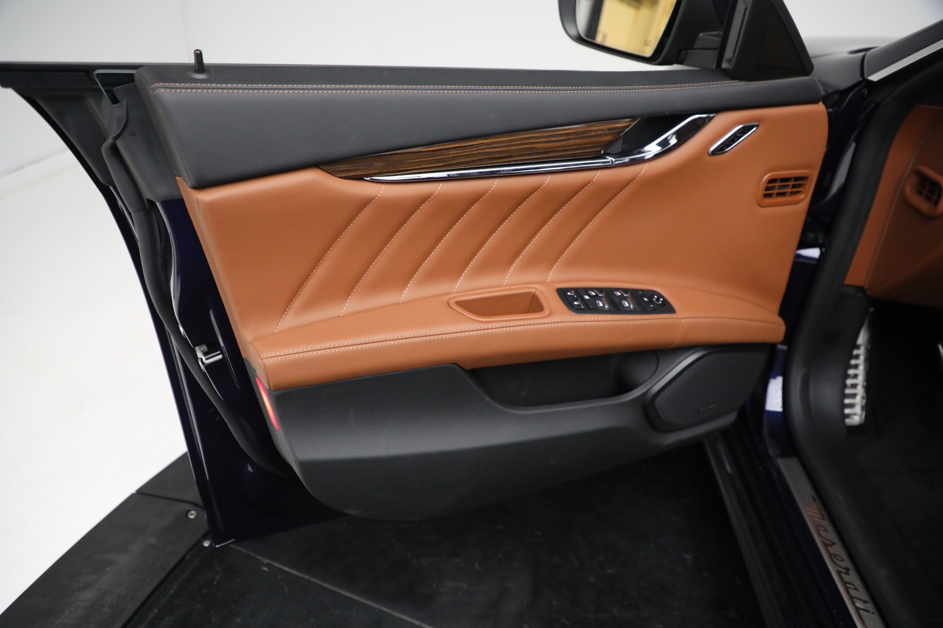 New-2021-Maserati-Quattroporte-S-Q4