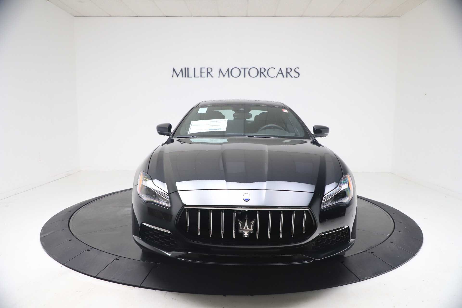 New-2021-Maserati-Quattroporte-S-Q4-GranLusso
