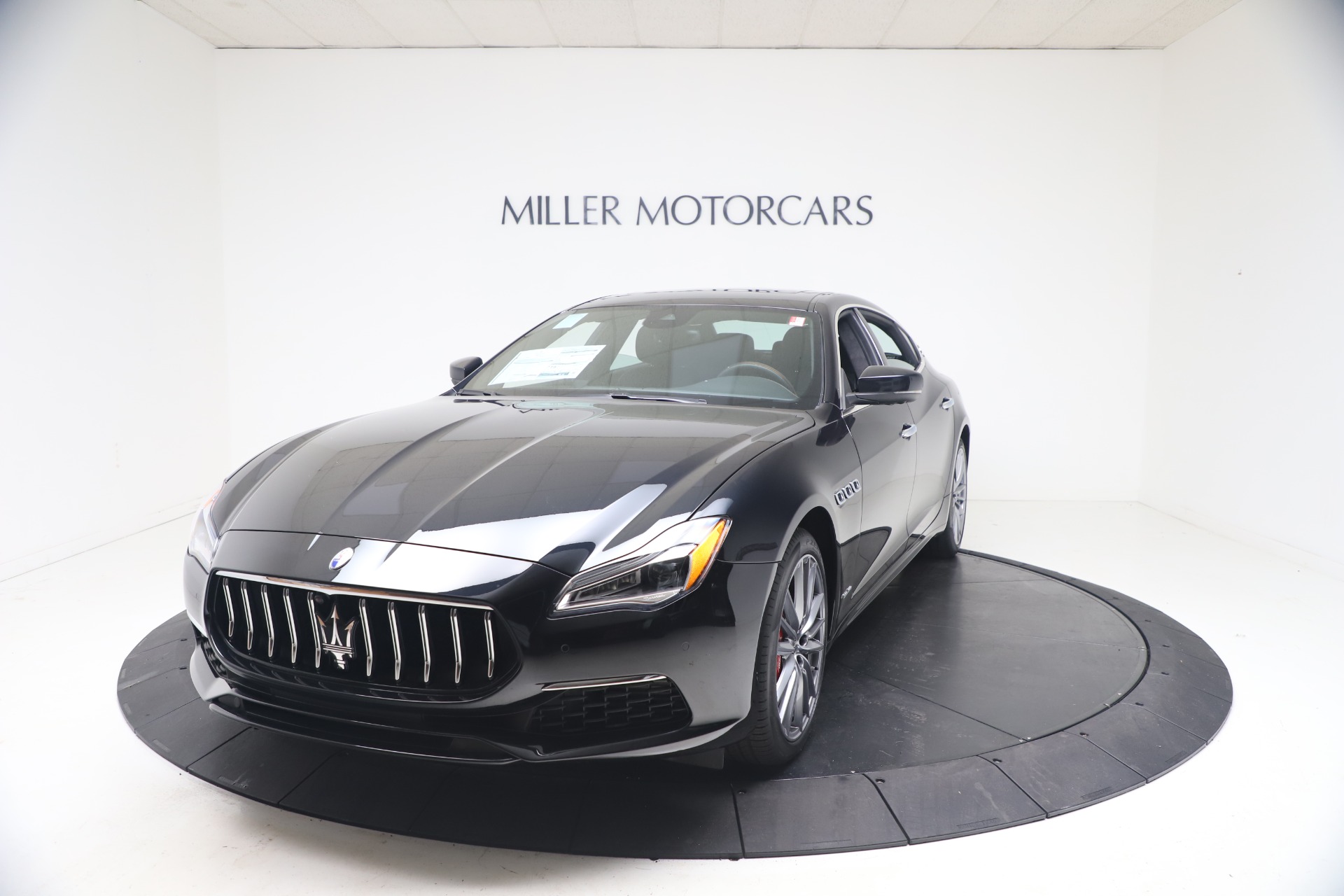 New-2021-Maserati-Quattroporte-S-Q4-GranLusso