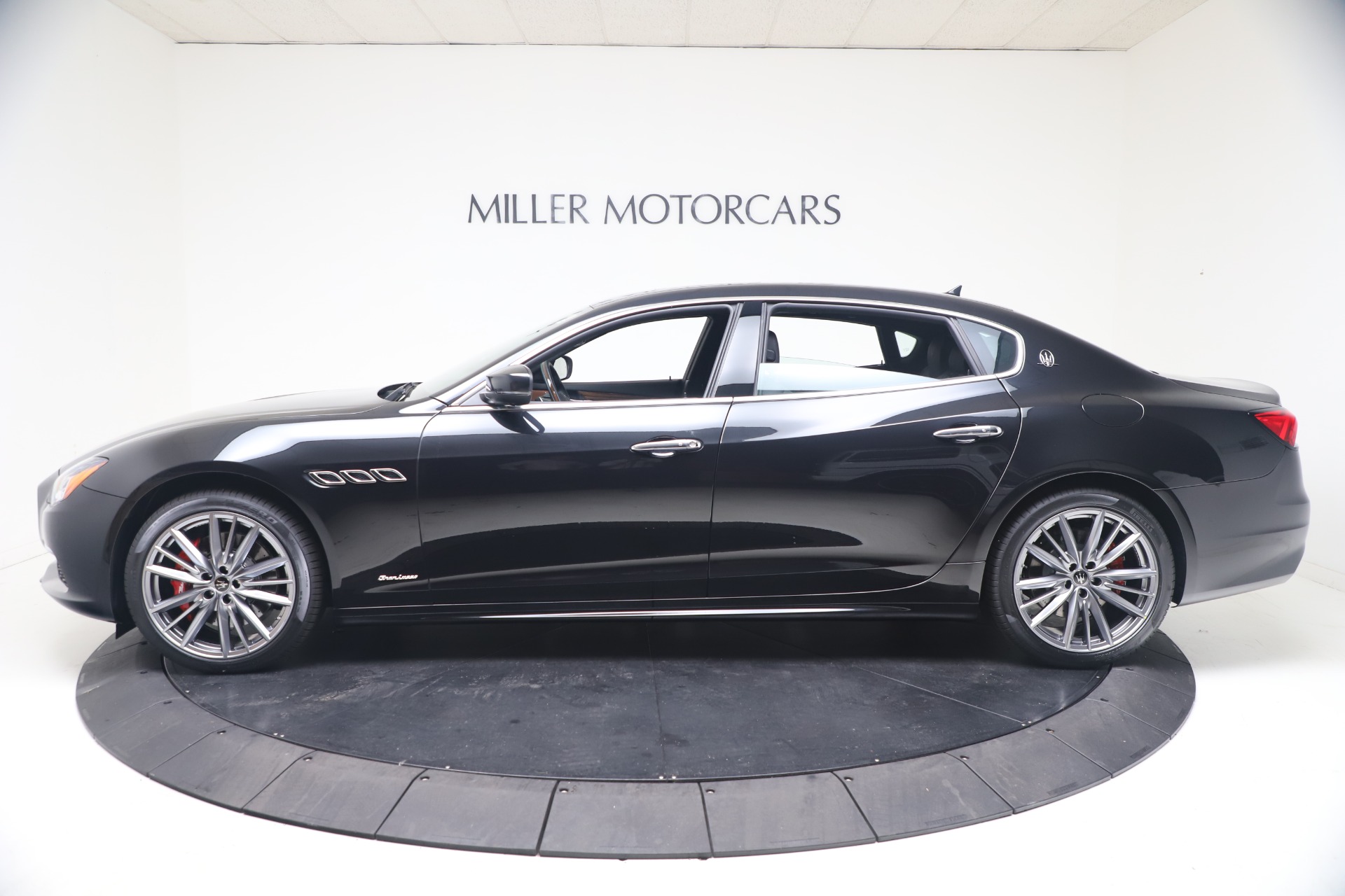 New-2021-Maserati-Quattroporte-S-Q4-GranLusso