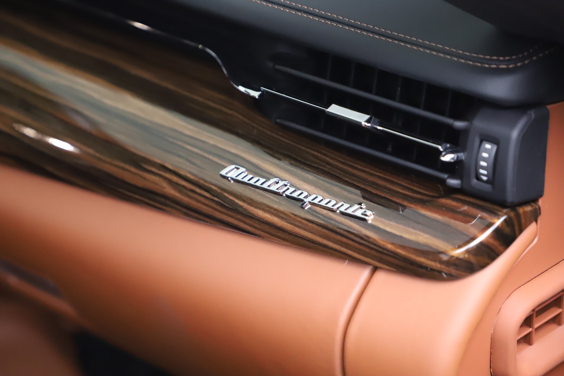 New-2021-Maserati-Quattroporte-S-Q4-GranLusso