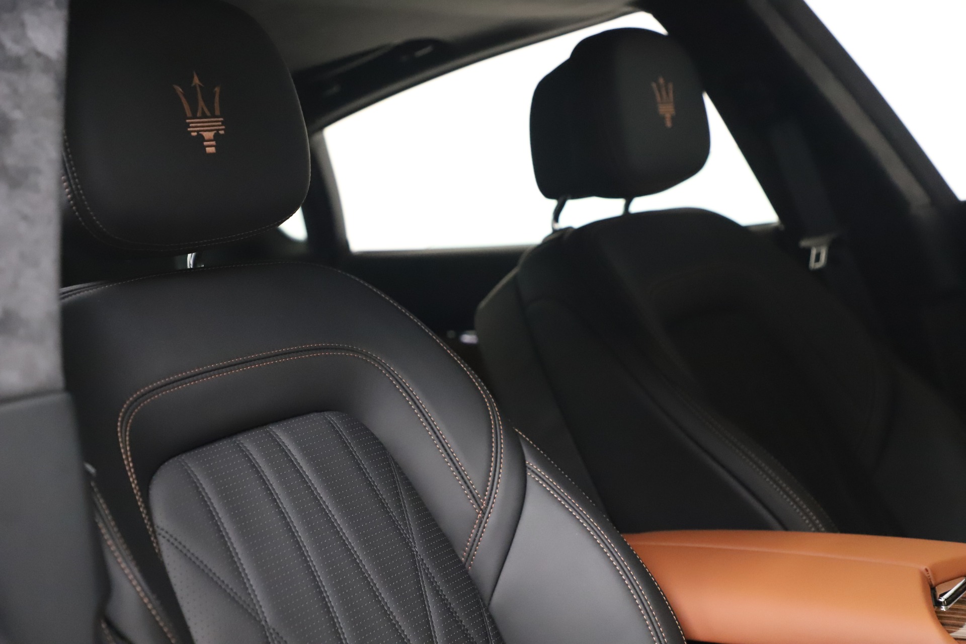 New-2021-Maserati-Quattroporte-S-Q4-GranLusso