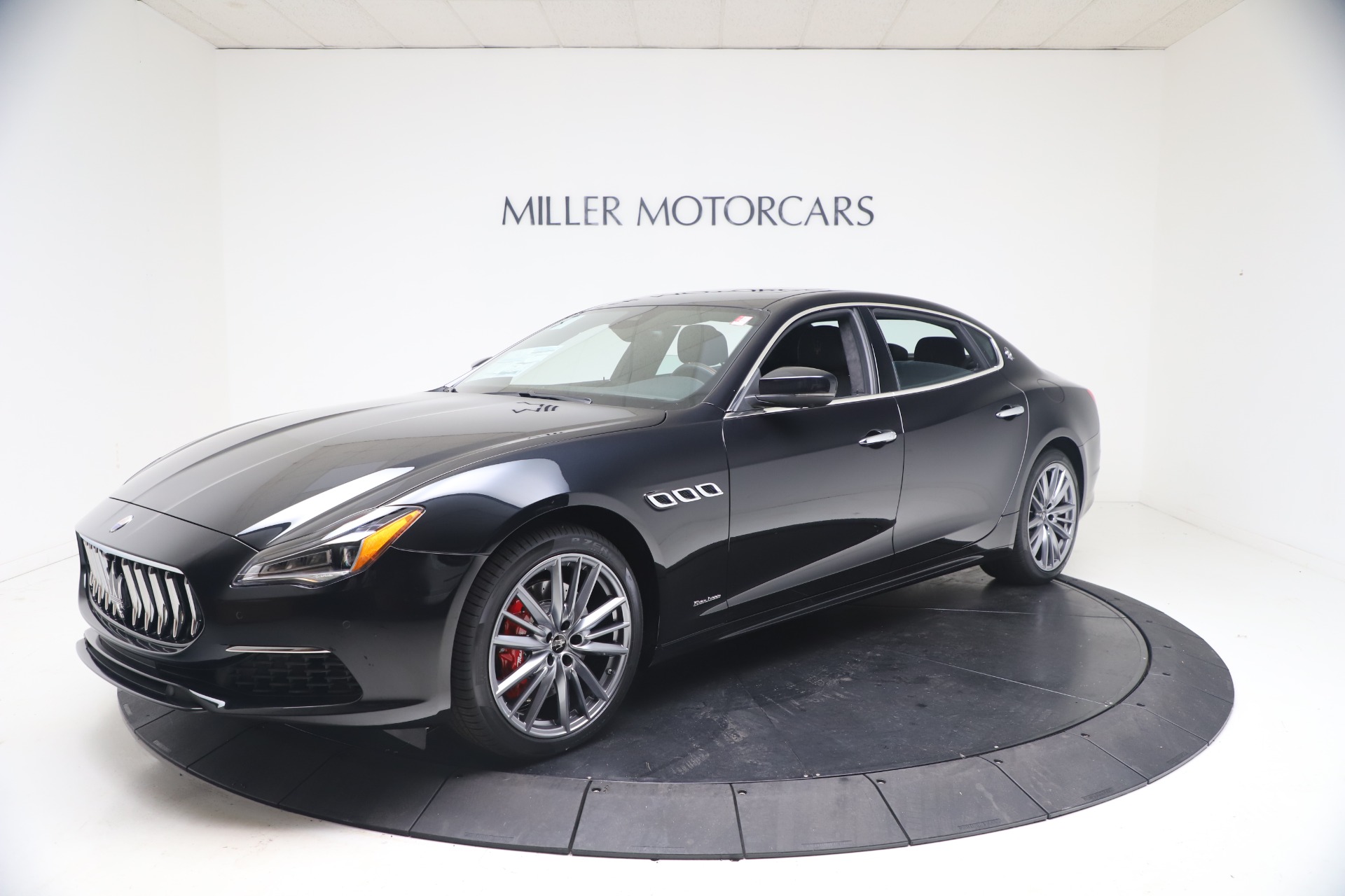 New-2021-Maserati-Quattroporte-S-Q4-GranLusso