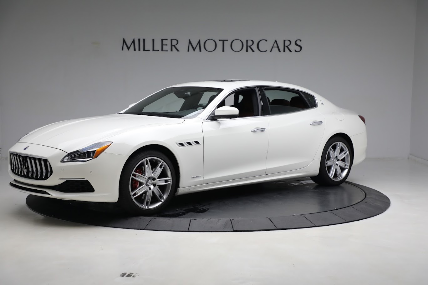 Used-2021-Maserati-Quattroporte-S-Q4-GranLusso
