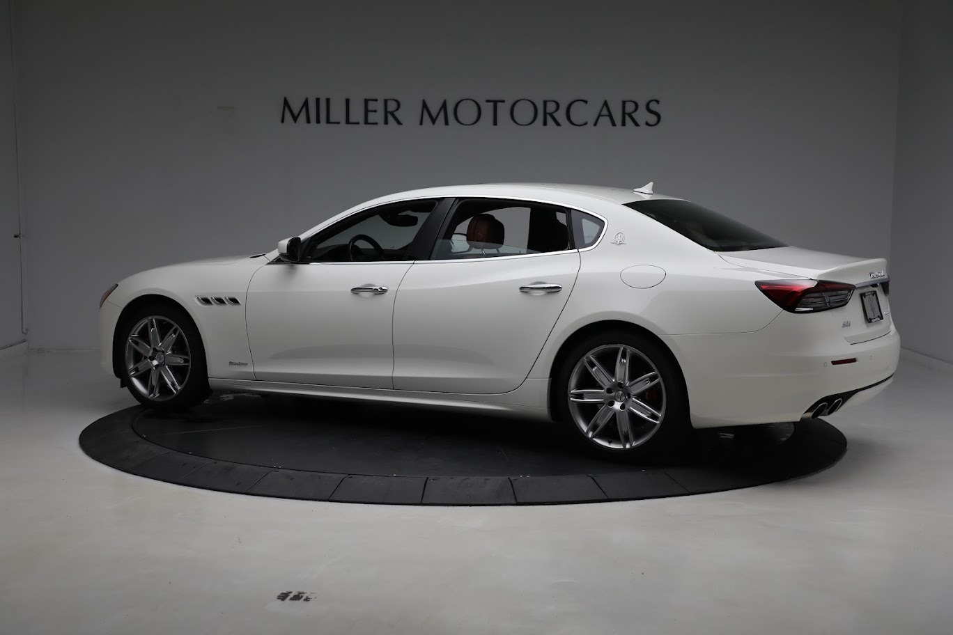 Used-2021-Maserati-Quattroporte-S-Q4-GranLusso
