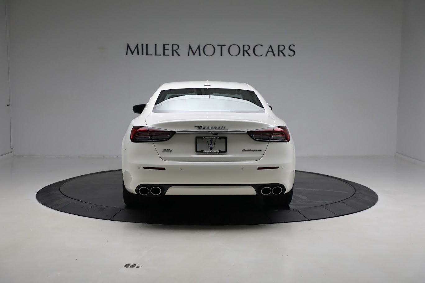 Used-2021-Maserati-Quattroporte-S-Q4-GranLusso