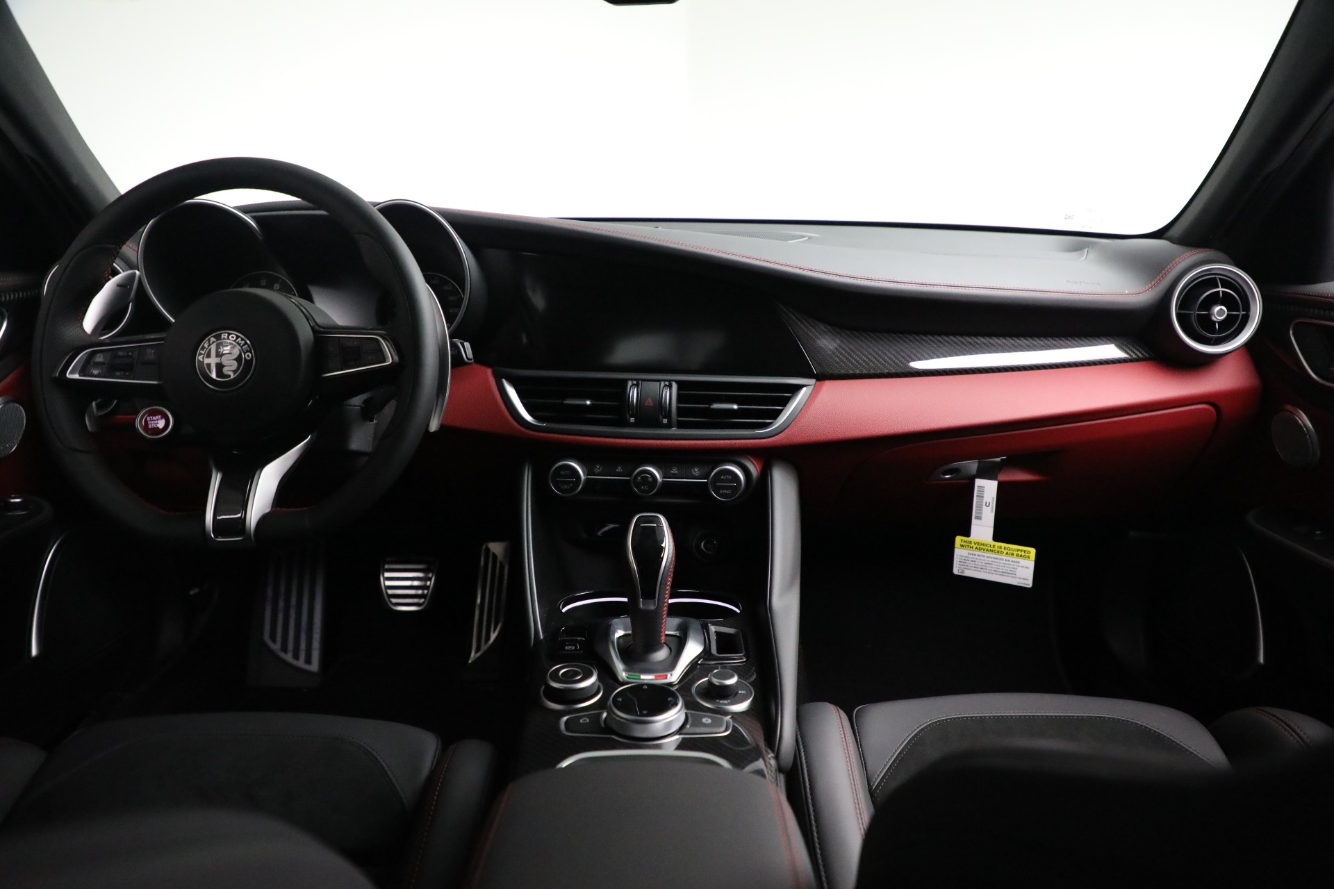 New-2021-Alfa-Romeo-Giulia-Quadrifoglio