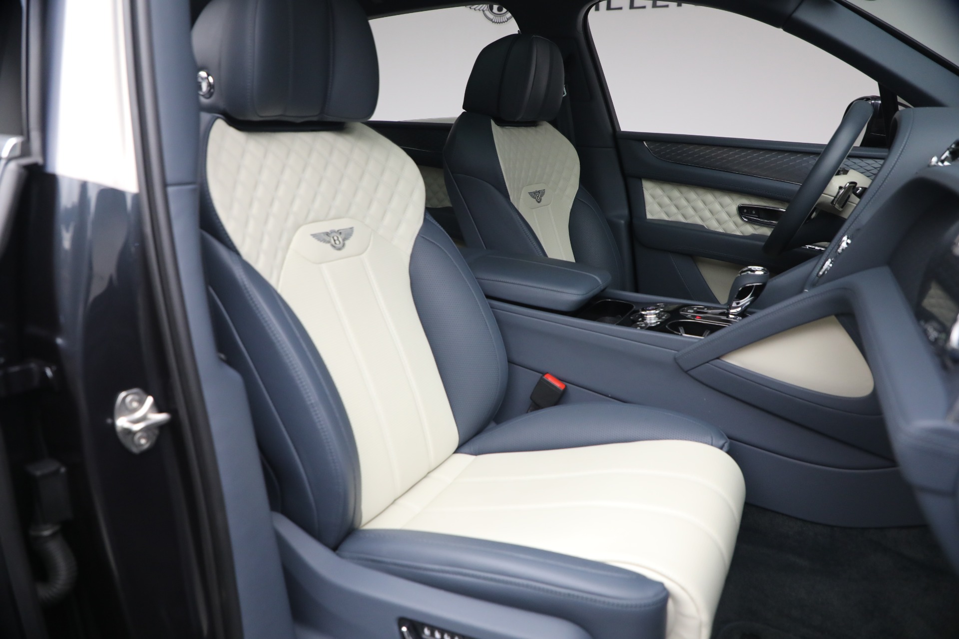 Used-2021-Bentley-Bentayga-Speed