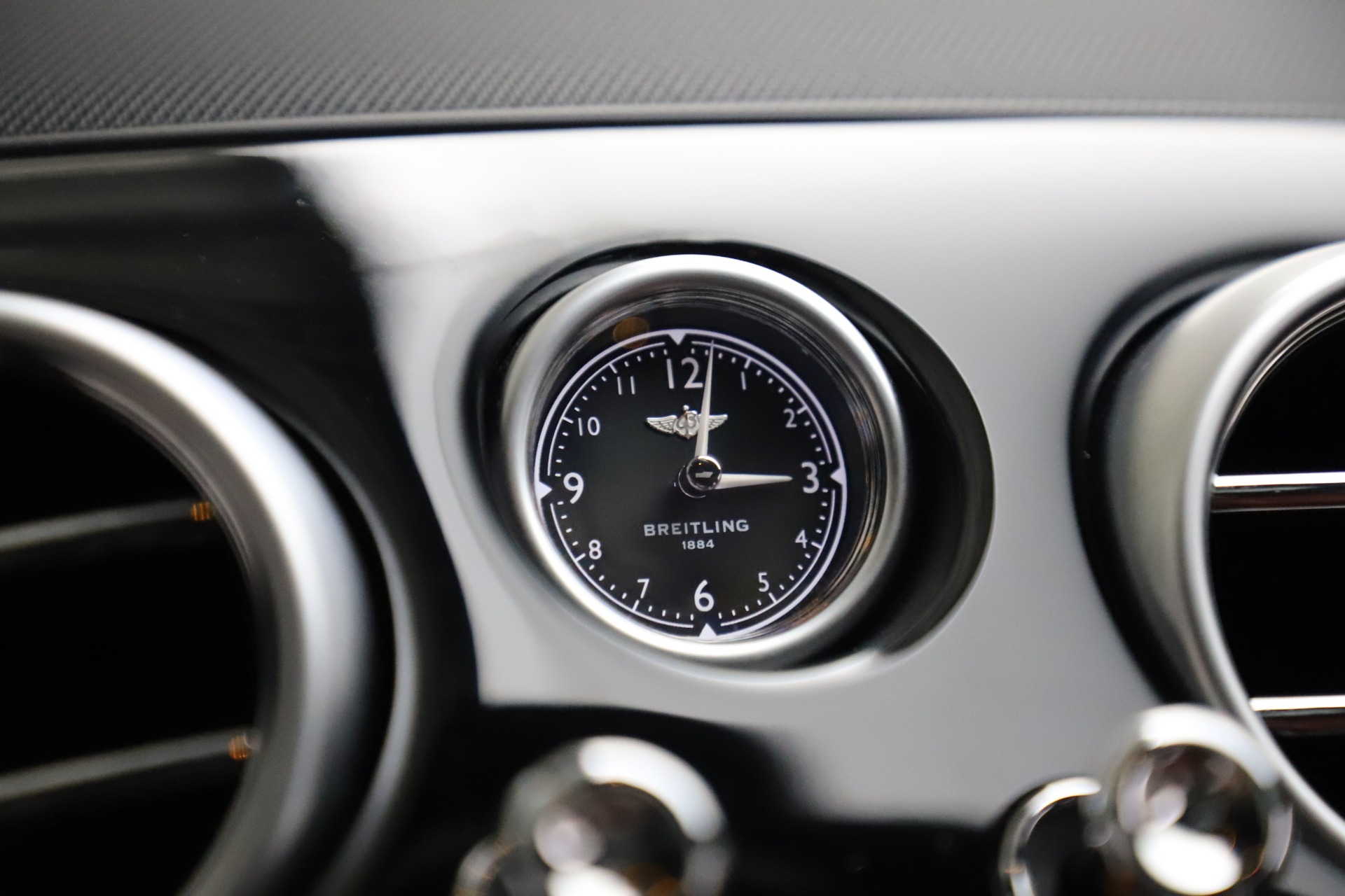 Used-2017-Bentley-Flying-Spur-V8-S