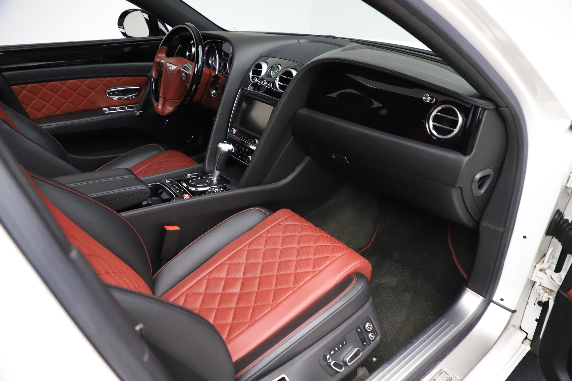 Used-2017-Bentley-Flying-Spur-V8-S