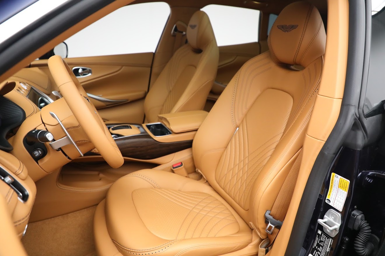 New-2021-Aston-Martin-DBX