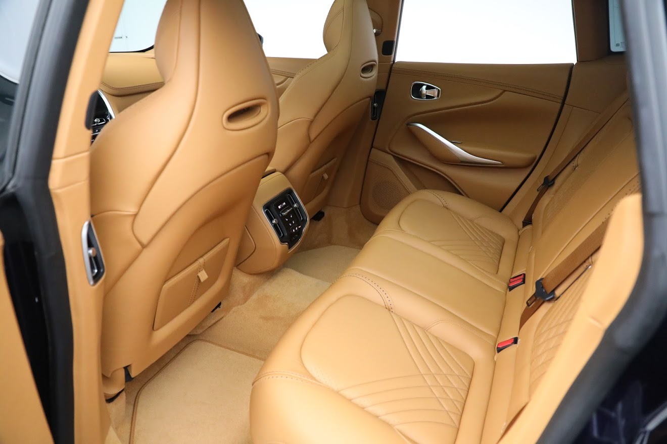 New-2021-Aston-Martin-DBX