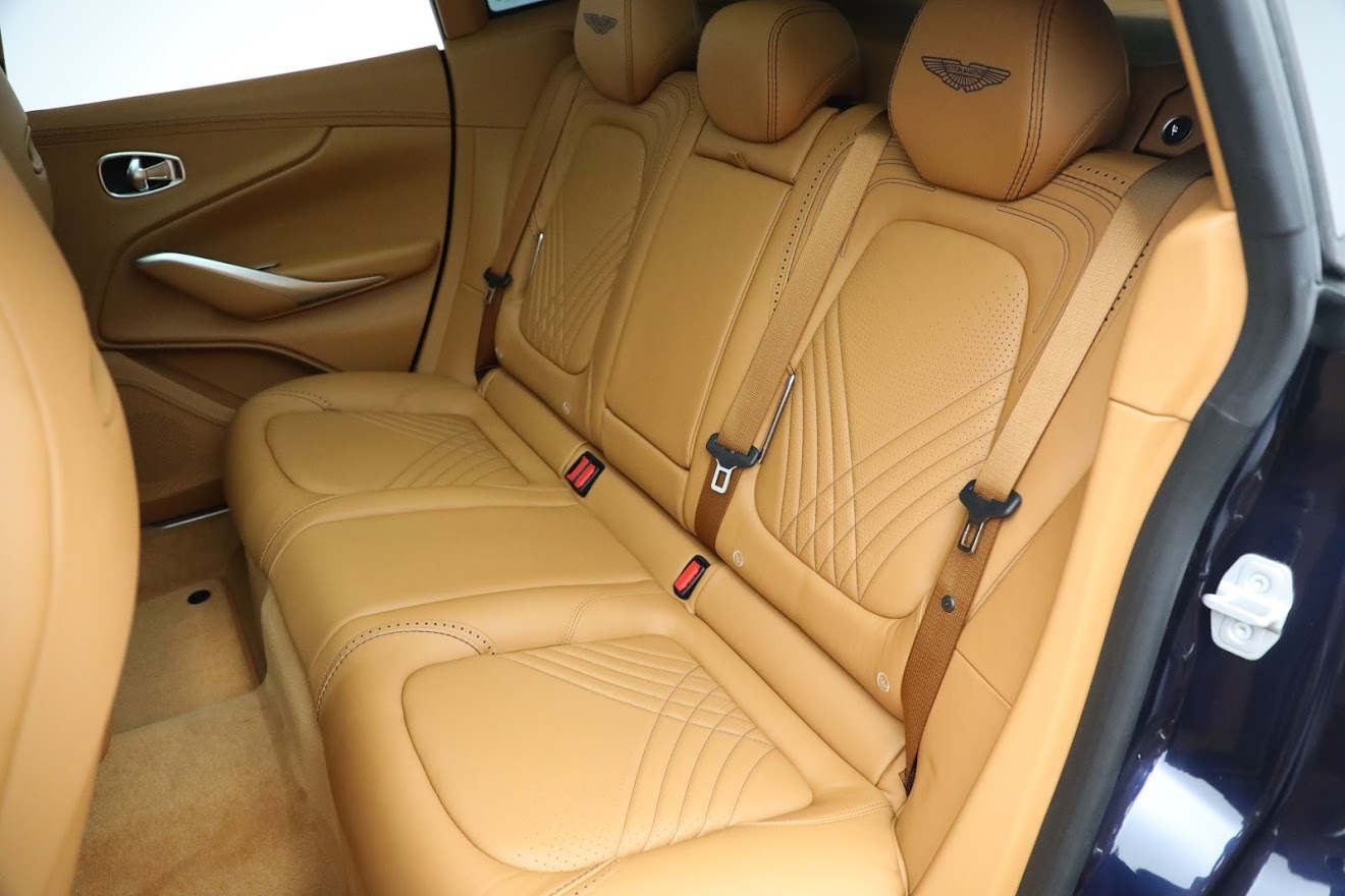 New-2021-Aston-Martin-DBX