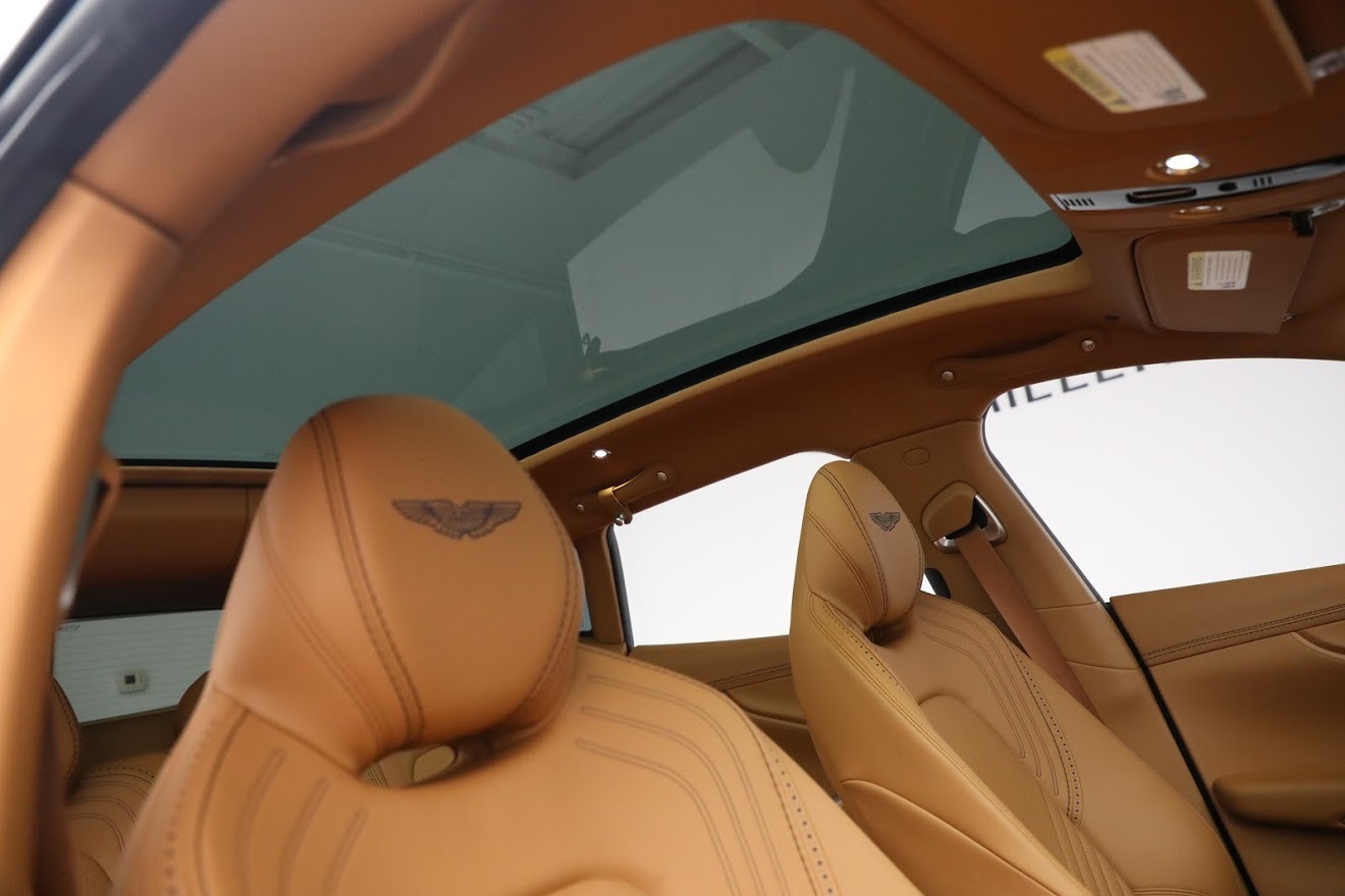 New-2021-Aston-Martin-DBX