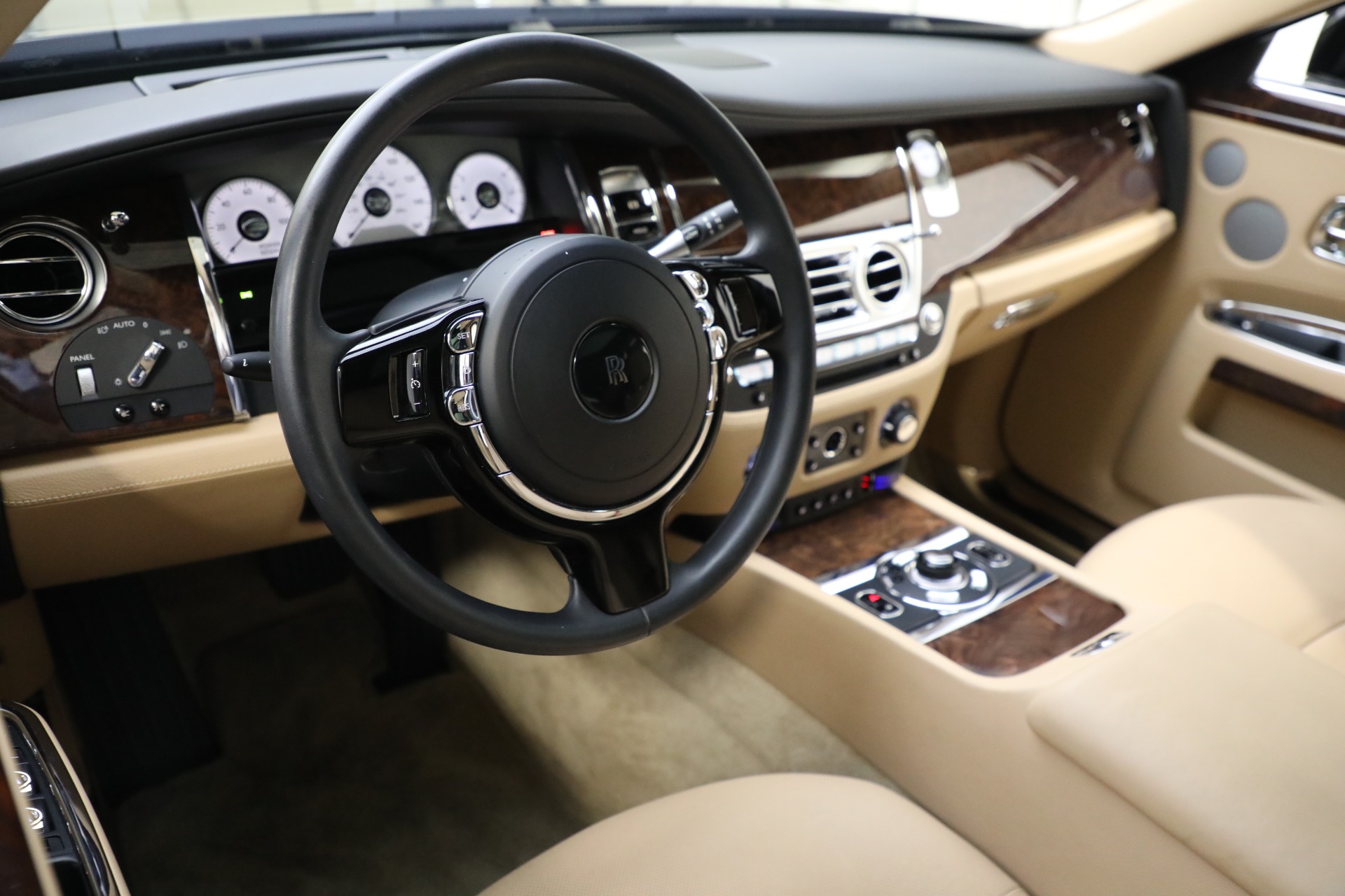 Used-2011-Rolls-Royce-Ghost