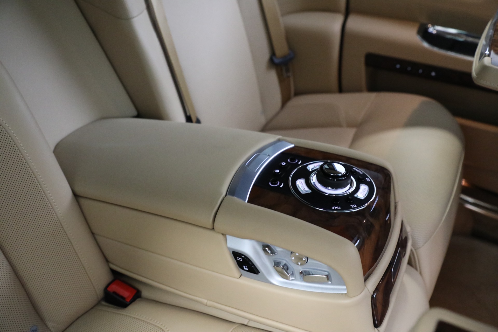 Used-2011-Rolls-Royce-Ghost